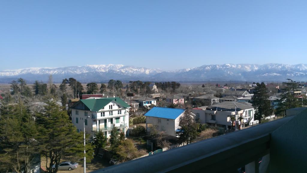 National Hotel 코불레티 외부 사진