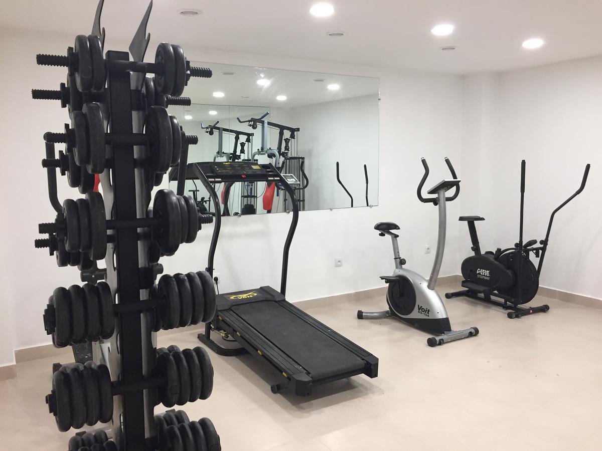 National Hotel 코불레티 외부 사진